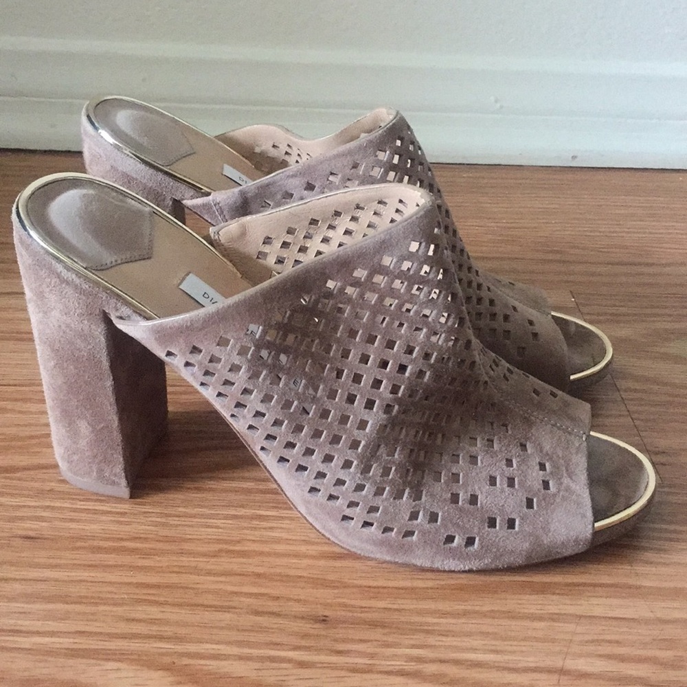 DVF Stacked Heel